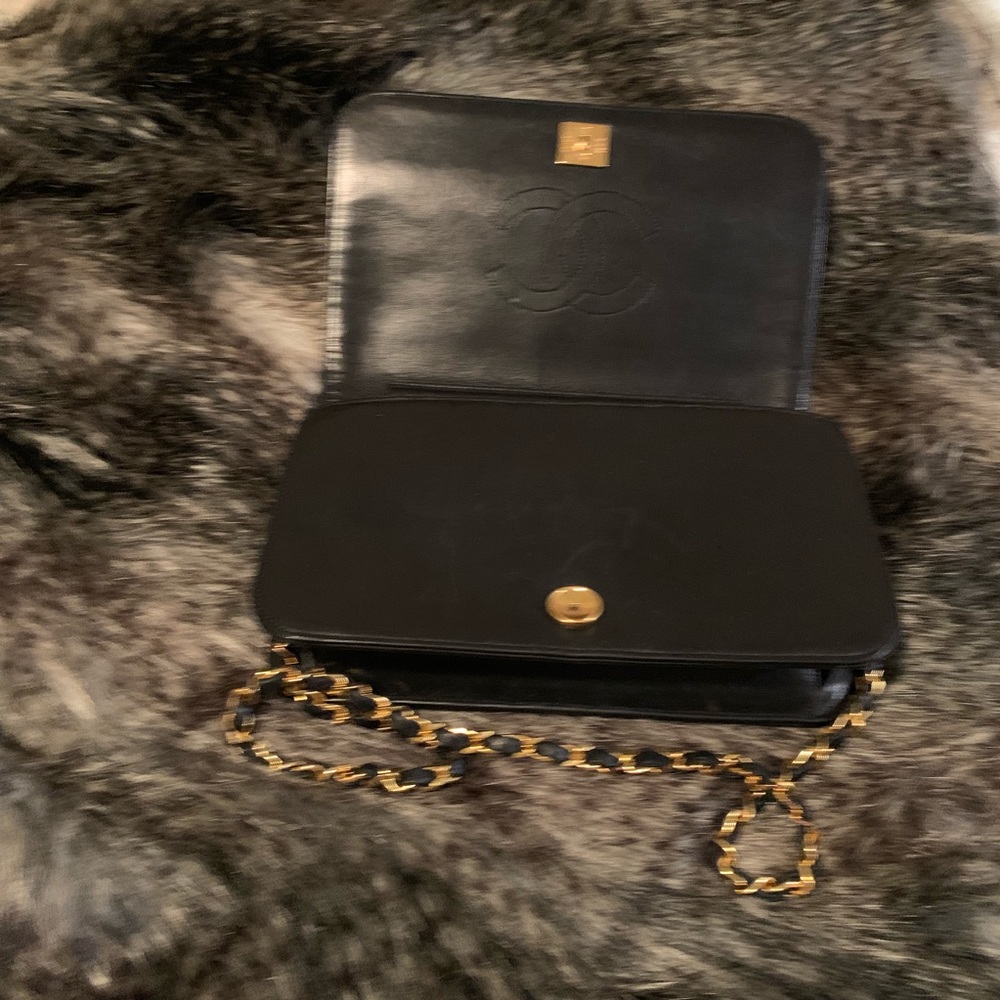 Authentic Vintage Chanel Shoulder Purse - Picture 2 of 7